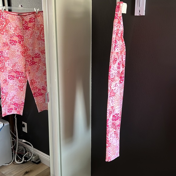 island republic, pink floral capri pants, size 12 - Picture 4 of 6
